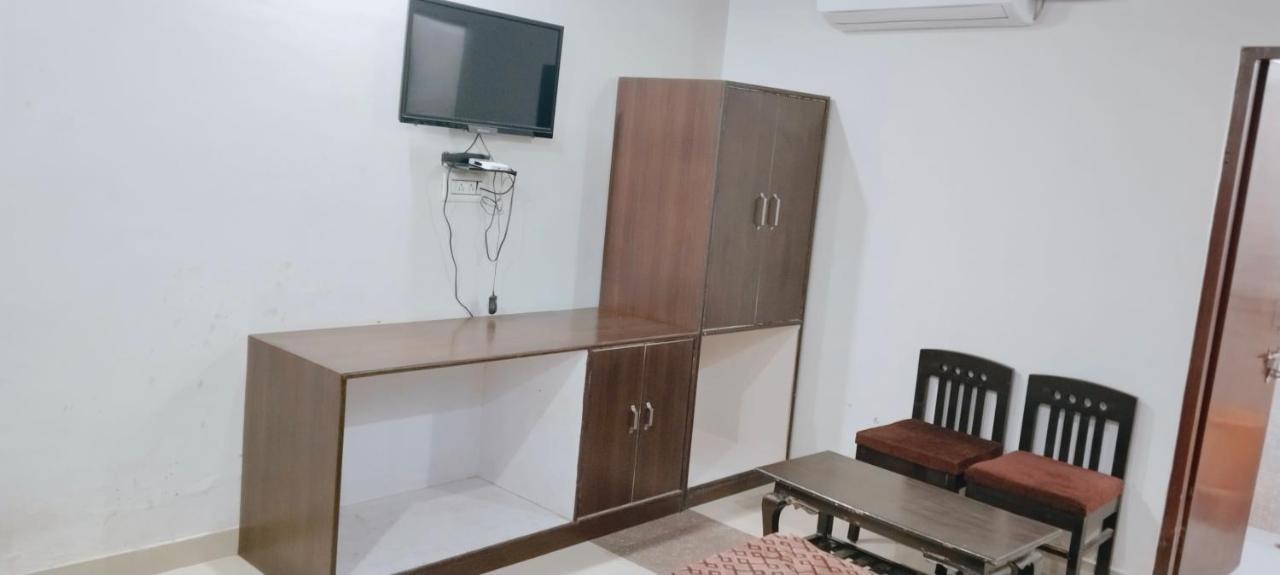 ساواي مادهوبور Tiger Guest House المظهر الخارجي الصورة