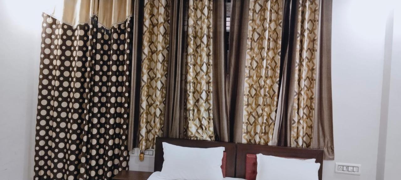 ساواي مادهوبور Tiger Guest House المظهر الخارجي الصورة
